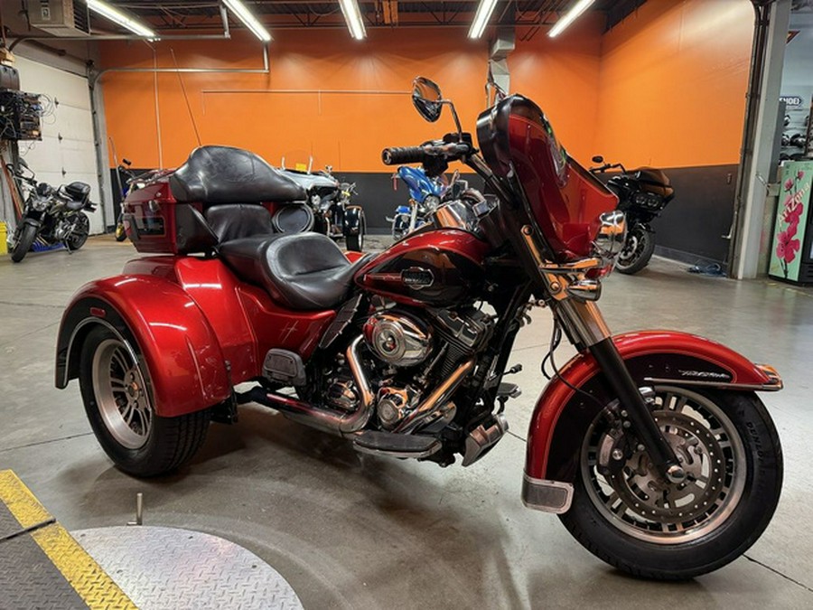 2012 Harley-Davidson Trike FLHTCUTG - Tri Glide Ultra Classic