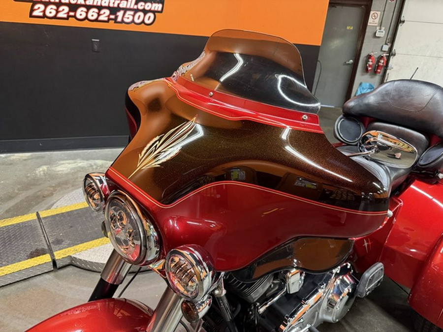 2012 Harley-Davidson Trike FLHTCUTG - Tri Glide Ultra Classic