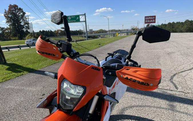 2026 KTM Enduro 690 R