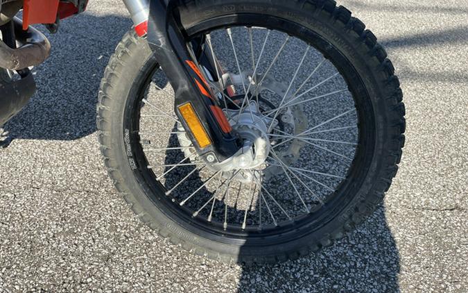 2026 KTM Enduro 690 R