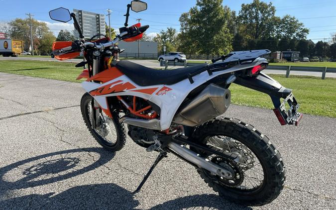 2026 KTM Enduro 690 R