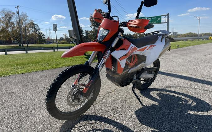 2026 KTM Enduro 690 R