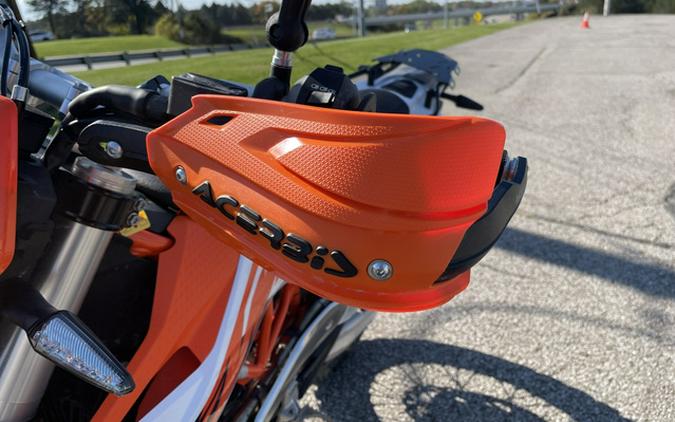 2026 KTM Enduro 690 R