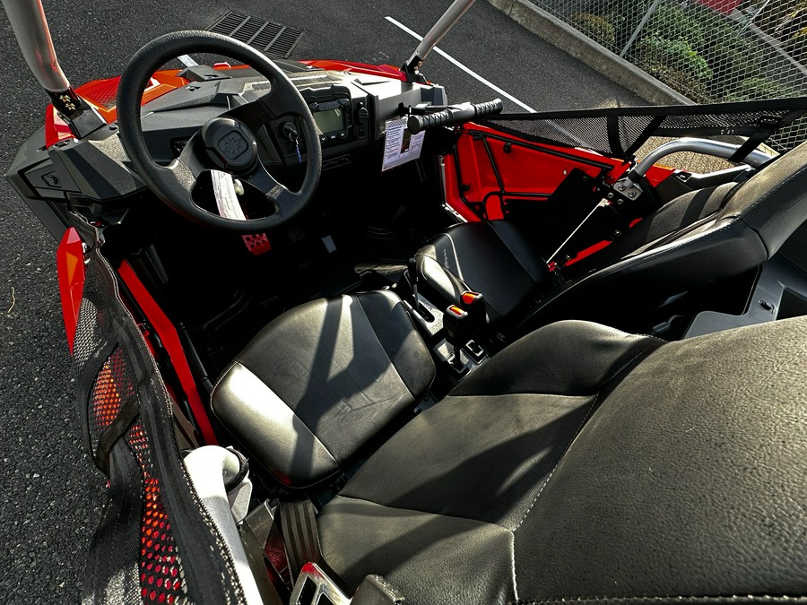 2026 Polaris RZR 200 EFI