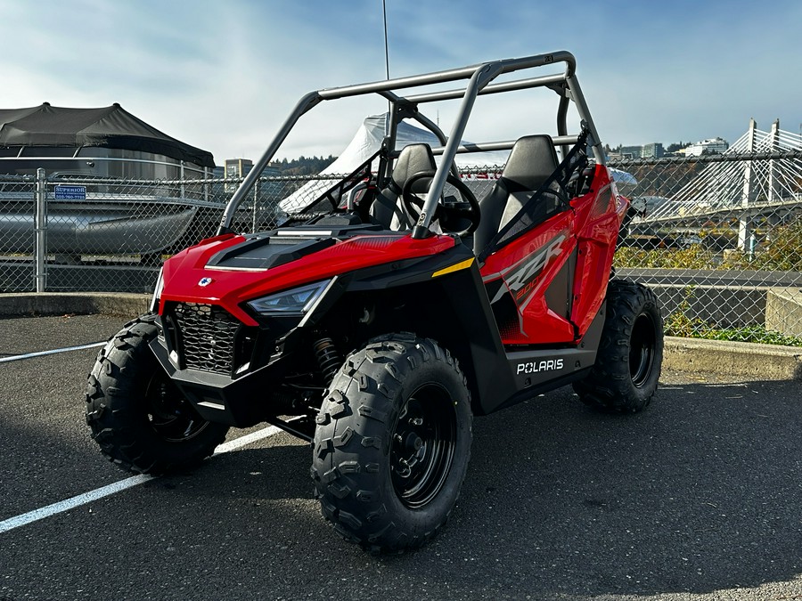 2026 Polaris RZR 200 EFI