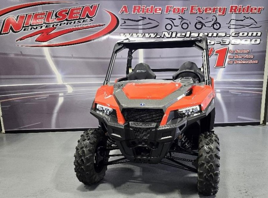 2024 Polaris® General 1000 Premium