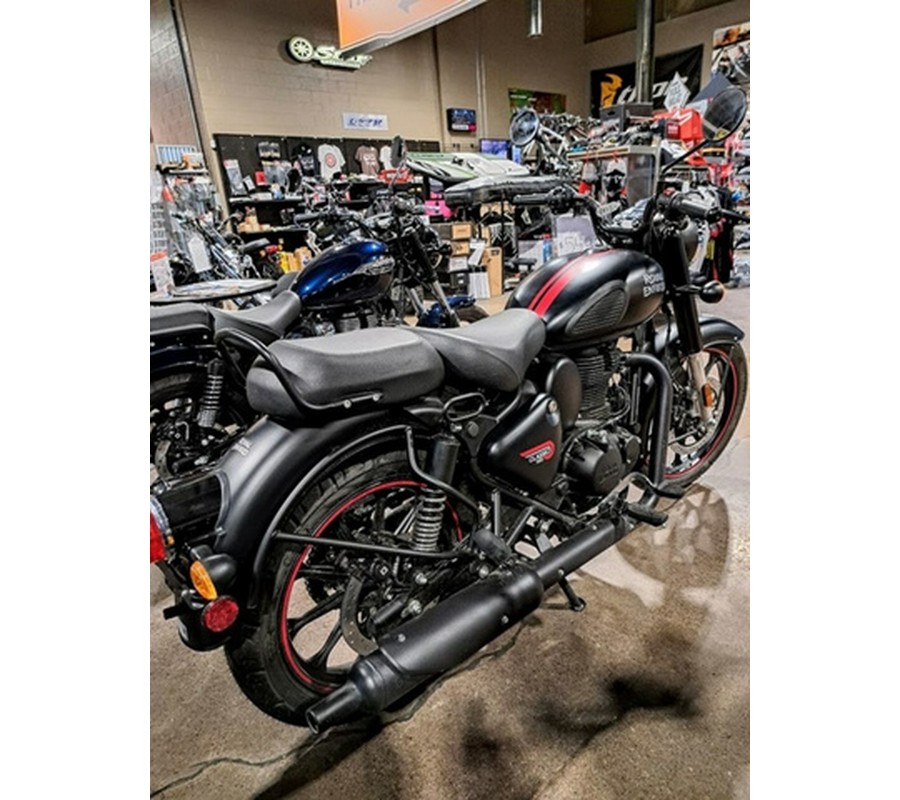 2022 Royal Enfield Classic 350 Dark Stealth Black