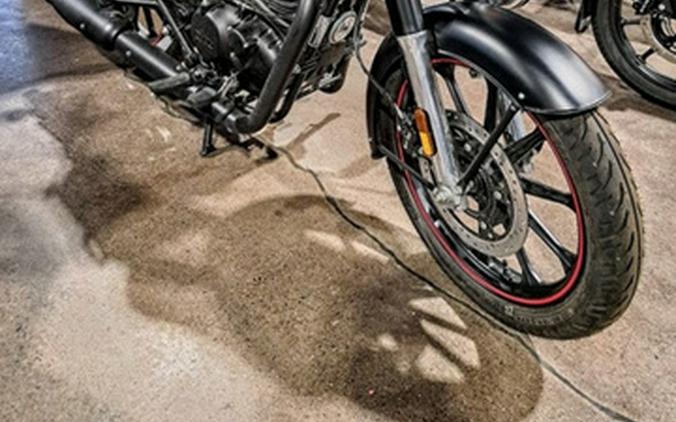 2022 Royal Enfield Classic 350 Dark Stealth Black