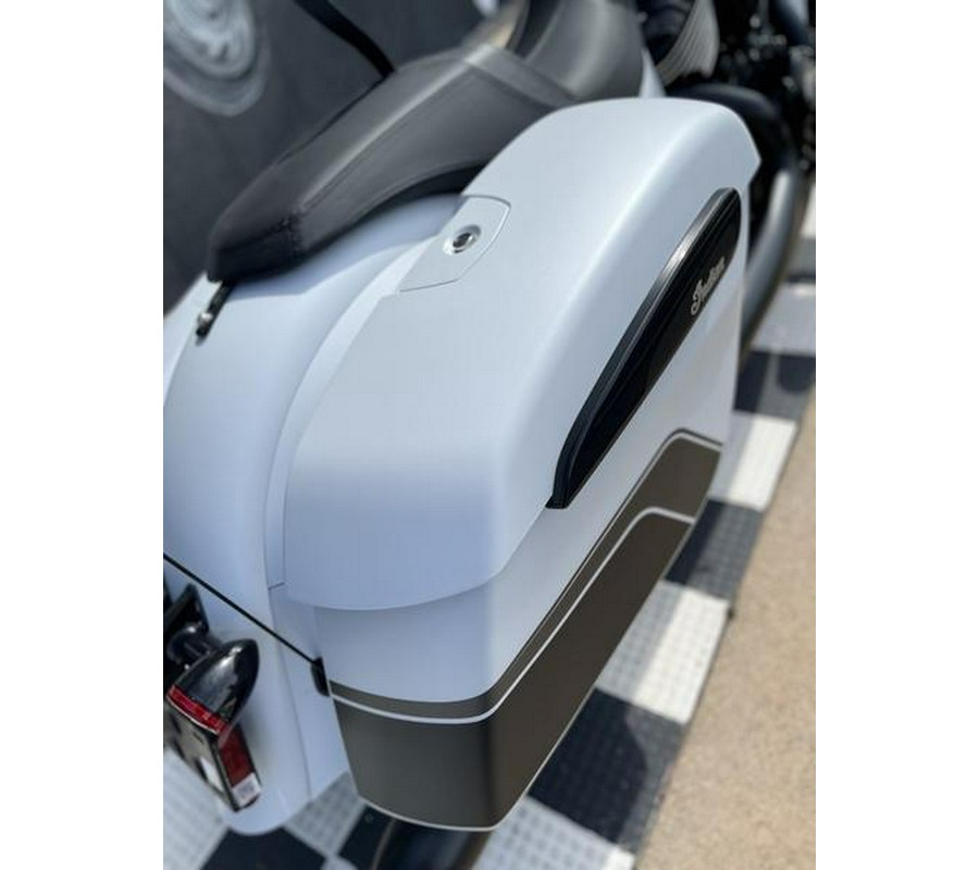 2024 Indian Motorcycle® Chieftain® Dark Horse® Ghost White Metallic Smoke