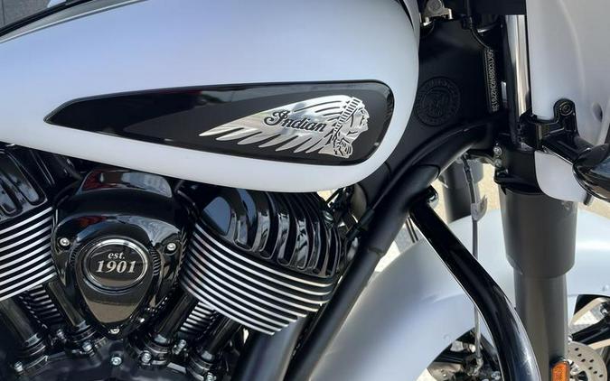 2024 Indian Motorcycle® Chieftain® Dark Horse® Ghost White Metallic Smoke