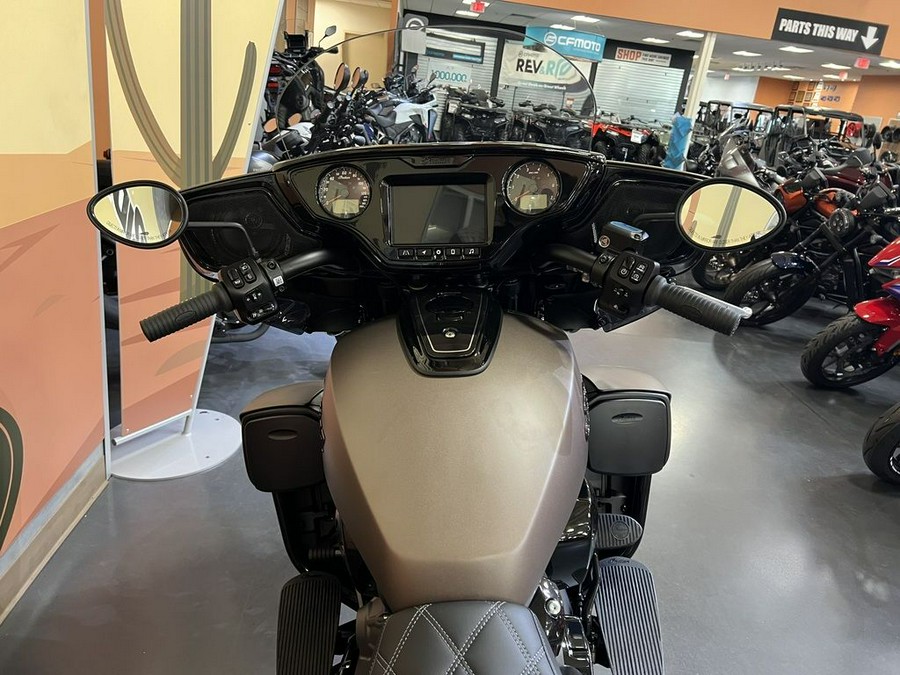 2025 Indian Motorcycle® Roadmaster® PowerPlus Dark Horse® Nara Bronze Smoke