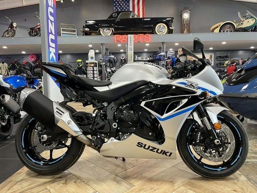 2025 Suzuki GSX-R 1000