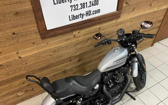 2020 Harley-Davidson® Iron 1200™ Barracuda Silver XL1200NS