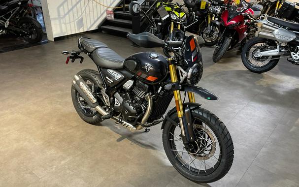 2026 Triumph Scrambler 400 XC