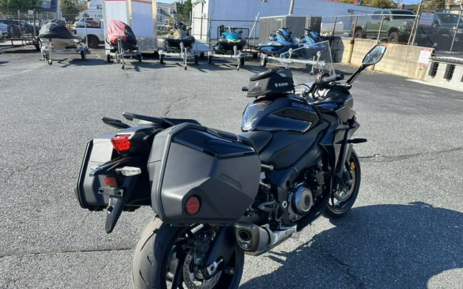 2022 Suzuki GSX-S 1000GT+