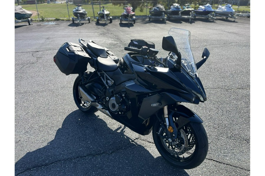 2022 Suzuki GSX-S1000GT