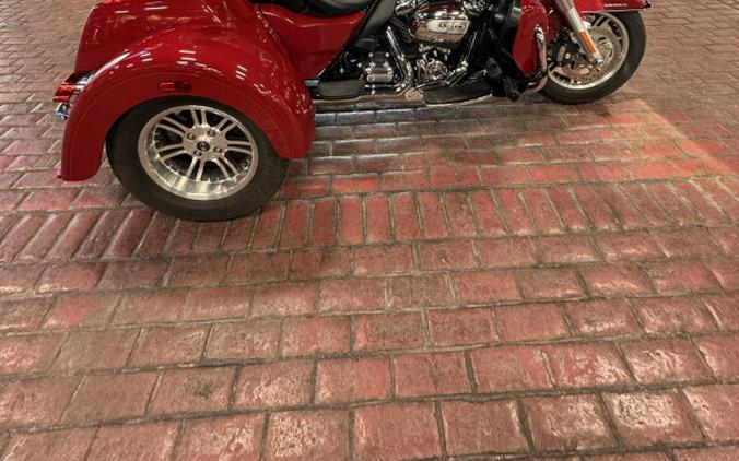 2022 Harley-Davidson Tri Glide Ultra