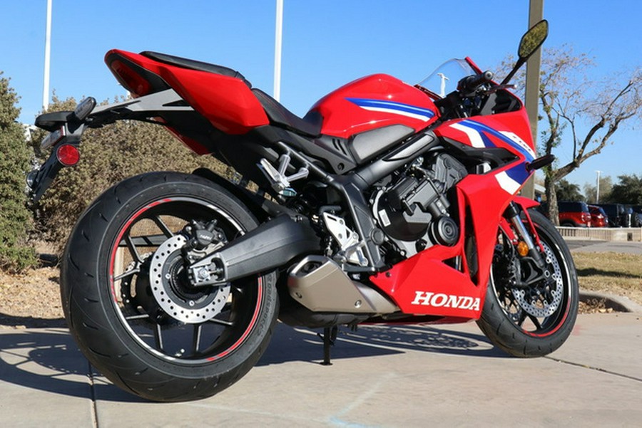 2026 Honda CBR650R E-Clutch