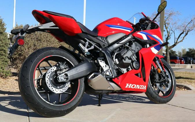 2026 Honda CBR650R E-Clutch