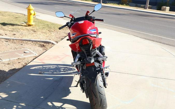 2026 Honda CBR650R E-Clutch