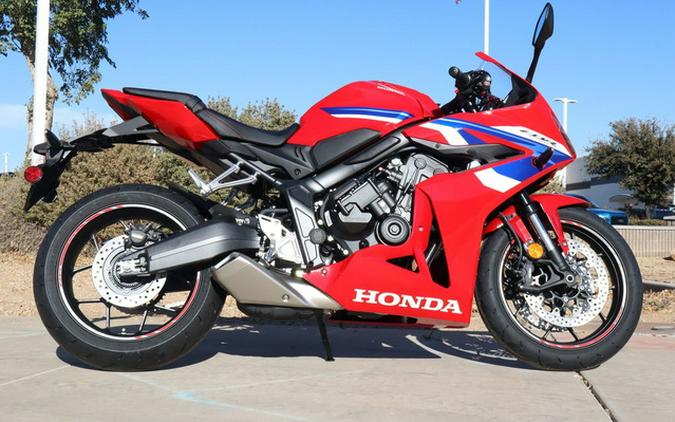 2026 Honda CBR650R E-Clutch