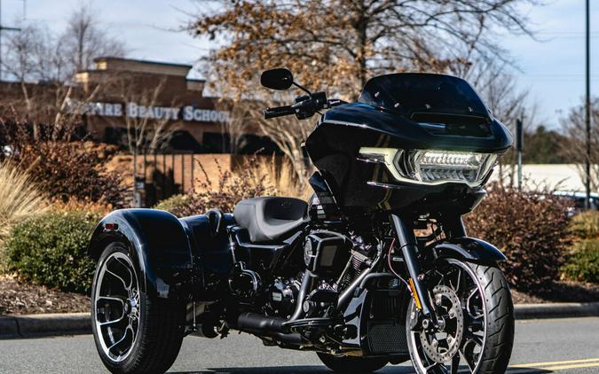 FLTRT 2026 Road Glide 3