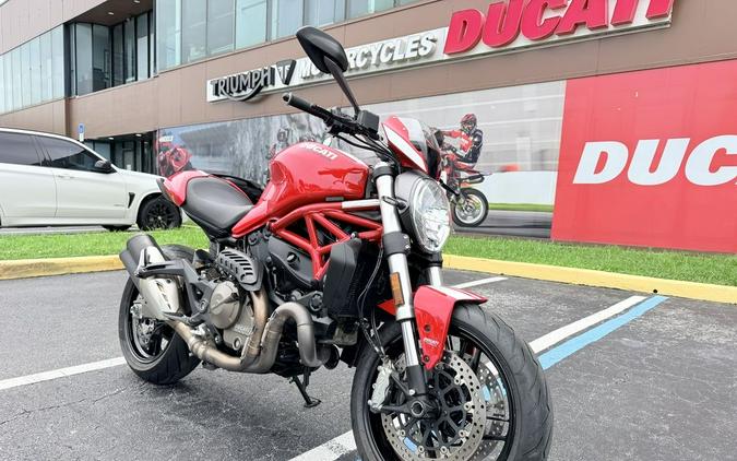 2017 Ducati Monster 821 Red