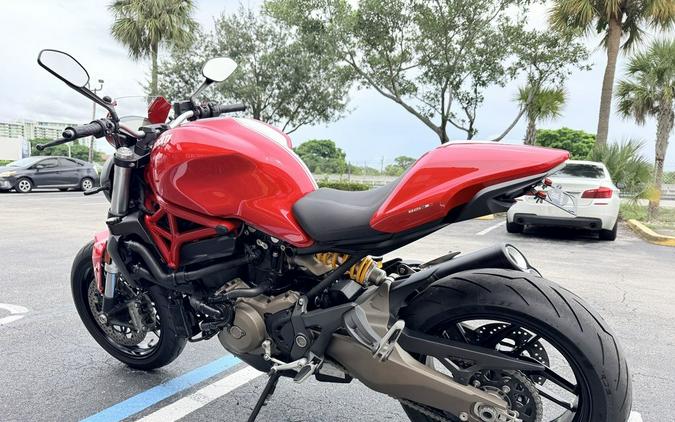 2017 Ducati Monster 821 Red