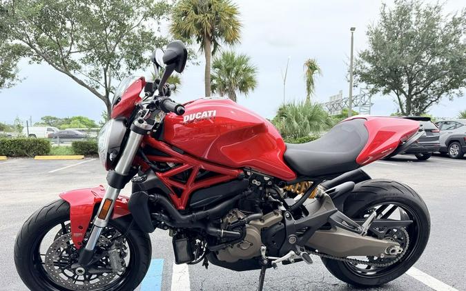 2017 Ducati Monster 821 Red