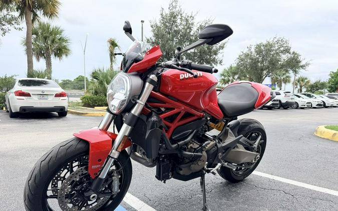 2017 Ducati Monster 821 Red
