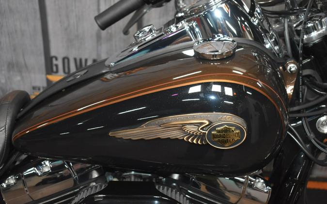 FXDC 2013 Super Glide® Custom