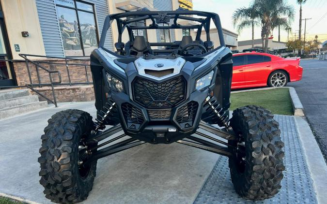 2024 Can-Am® Maverick X3 MAX RS Turbo Catalyst Gray