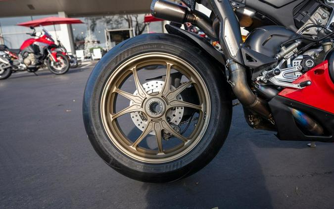 2024 Ducati Panigale V4 R