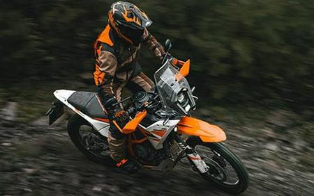 2026 KTM Adventure 390 R
