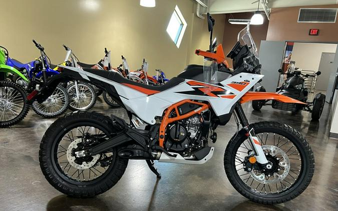 2026 KTM Adventure 390 R