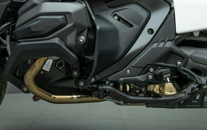 2026 BMW R1300RT