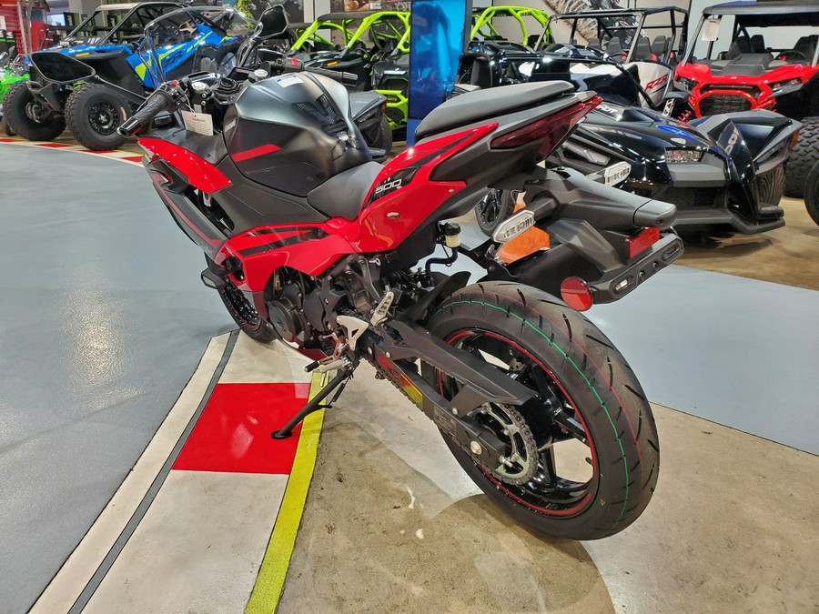 2024 Kawasaki NINJA 500 SE ABS