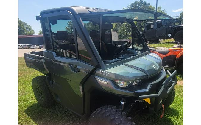 2024 Can-Am Defender Limited