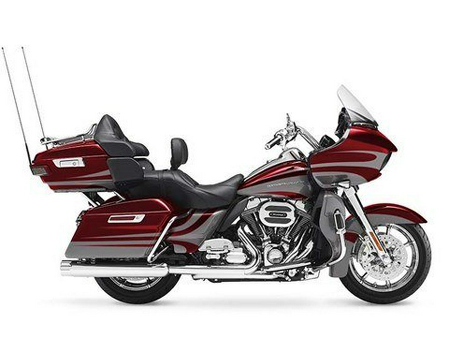 2016 Harley-Davidson CVO™ Road Glide™ Ultra