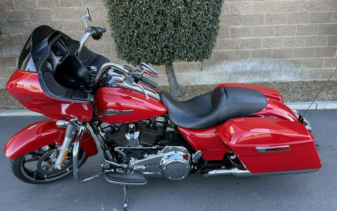 FLTRX 2023 Road Glide®