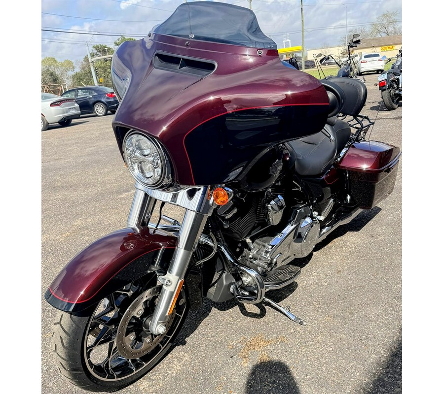 2022 Harley Davidson FLH