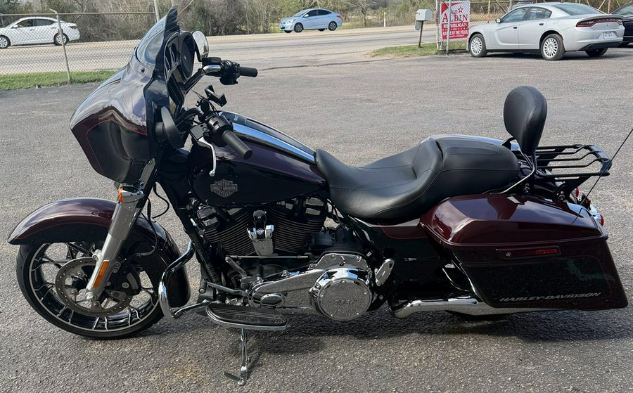 2022 Harley Davidson FLH