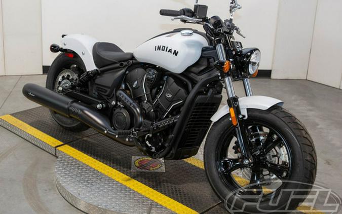 2025 Indian Scout Sixty Bobber Limited Ghost White Metallic S