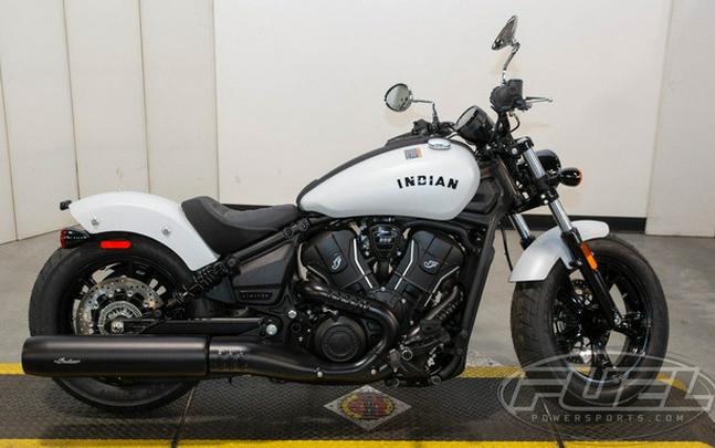 2025 Indian Scout Sixty Bobber Limited Ghost White Metallic S