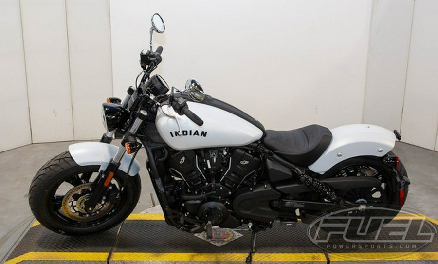 2025 Indian Scout Sixty Bobber Limited Ghost White Metallic S