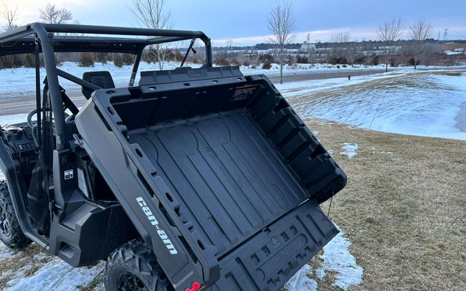 2026 Can-Am Defender DPS HD9