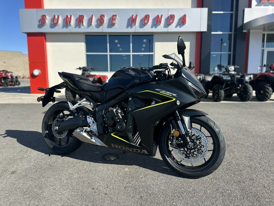 2026 Honda CBR650R E-Clutch