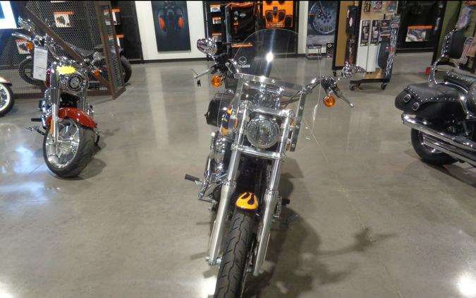 2012 Harley-Davidson Dyna® Super Glide® Custom