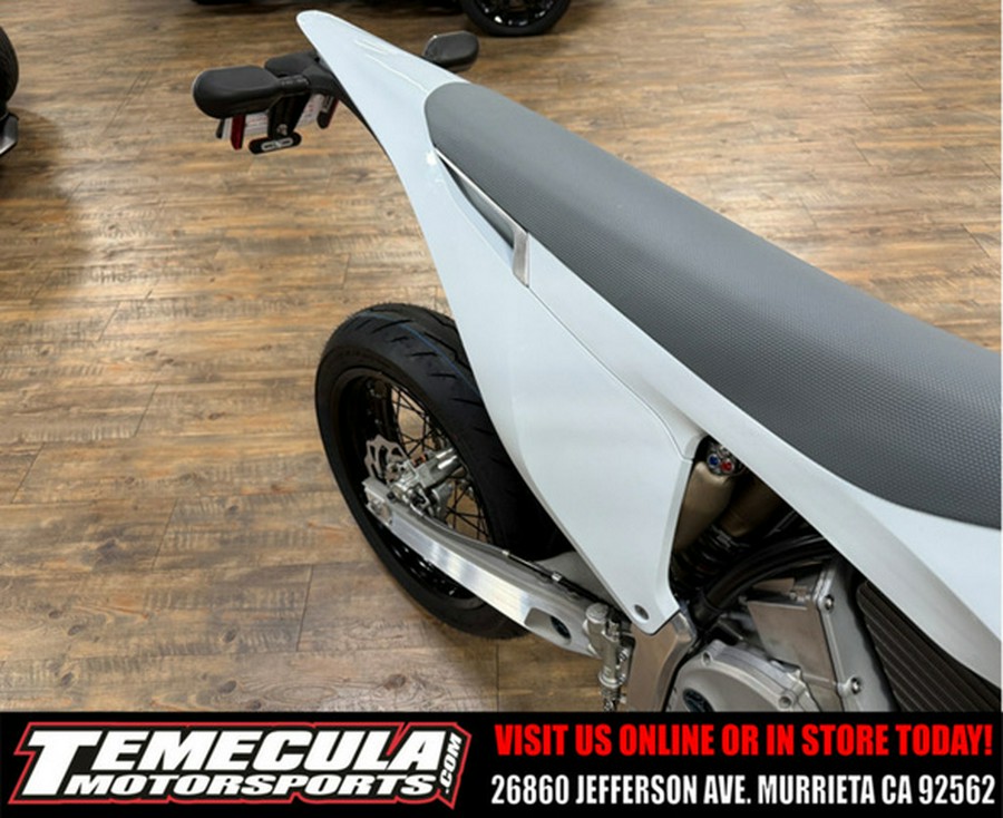 2026 Stark VARG SM 80 Hp Hard 200-225Lbs (Enduro)