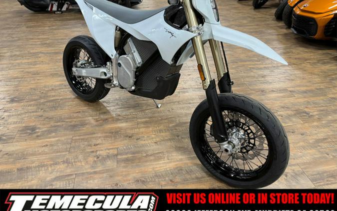 2026 Stark VARG SM 80 Hp Hard 200-225Lbs (Enduro)